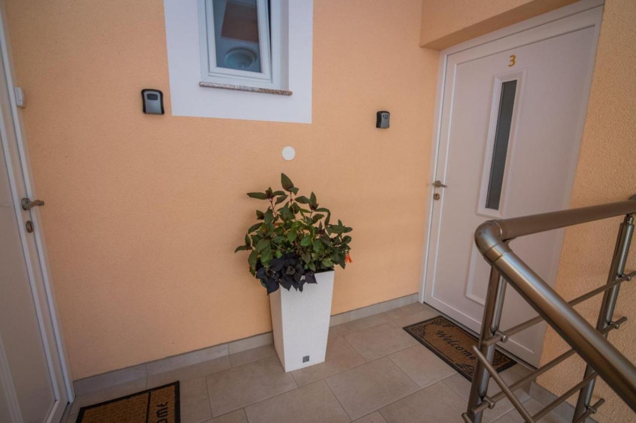 Apartment Pikulo Новаля Екстериор снимка